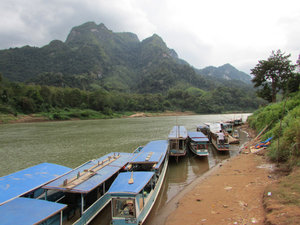 The next five photos are a panorama of Nong Khiaw.