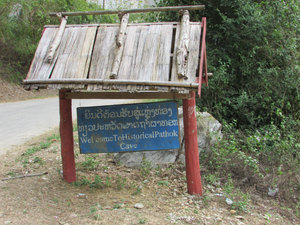 Sign at the cave entrance