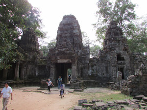 Preah Khan: West Gopura