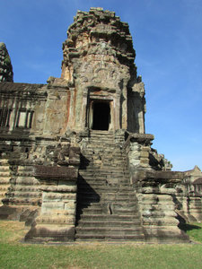 Angkor Wat: Steep steps up to first temple level.