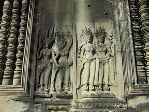 Angkor Wat: More Apsaras, Each Very Different