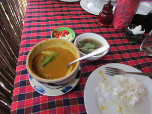 Lunch accross from Srah Srang pool