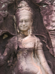 Banteay Kdei: Ghostly carving of a smiling devata and what started it all for me.