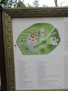 Tu Duc Mausoleum - layout