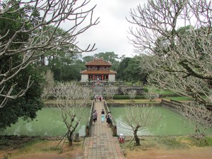 Minh Mang Mausoleum - trung dao bridge