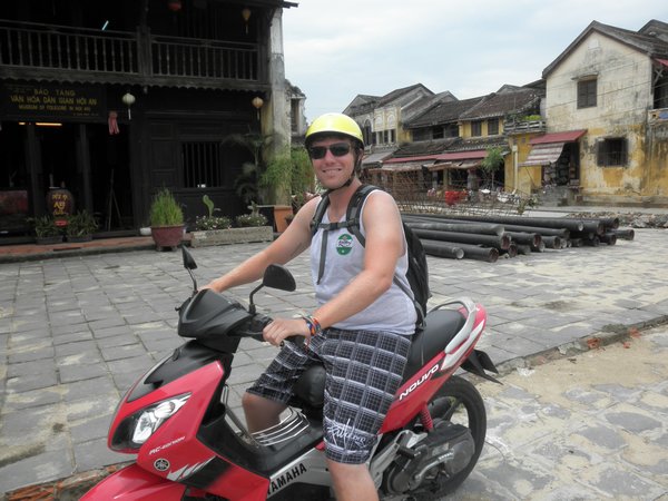 Scooter riding in Hoi An