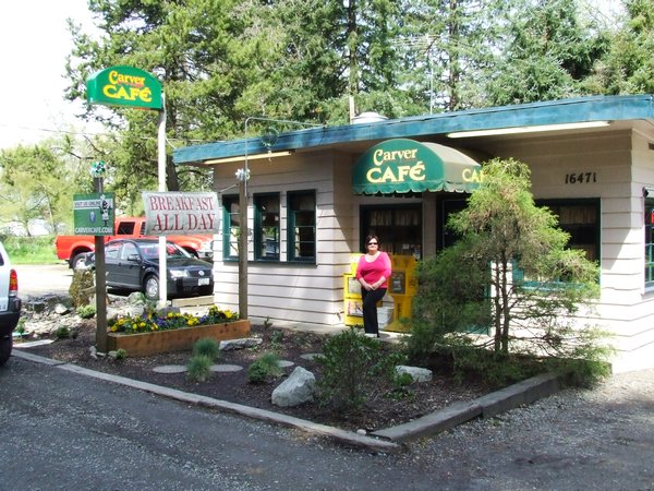 Front shot of Carver Cafe