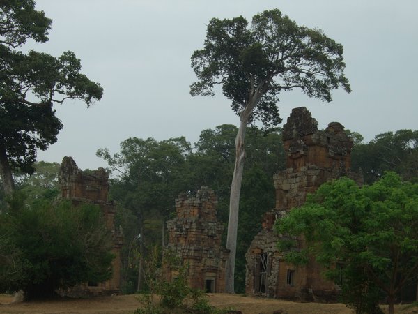 On the way from Angkor wat to Bayon temple