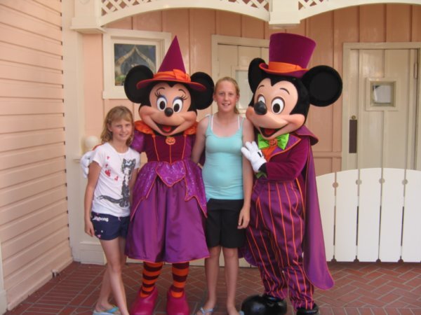 Mickey & Minnie again