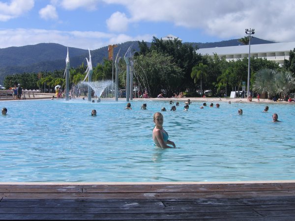 Cairns esplanade pool