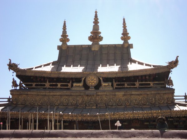 Gilded Roof of Jokhang Temple and Dharma Wheel