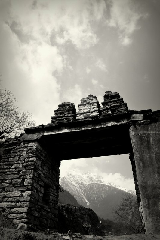 Gateway to the Himalaya at Bagarchhap