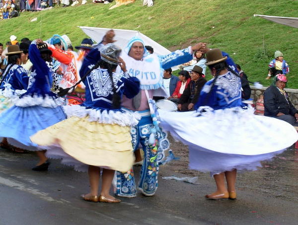 The local Carnaval dancing