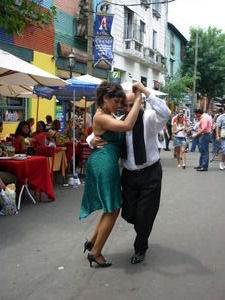 Tango on the street