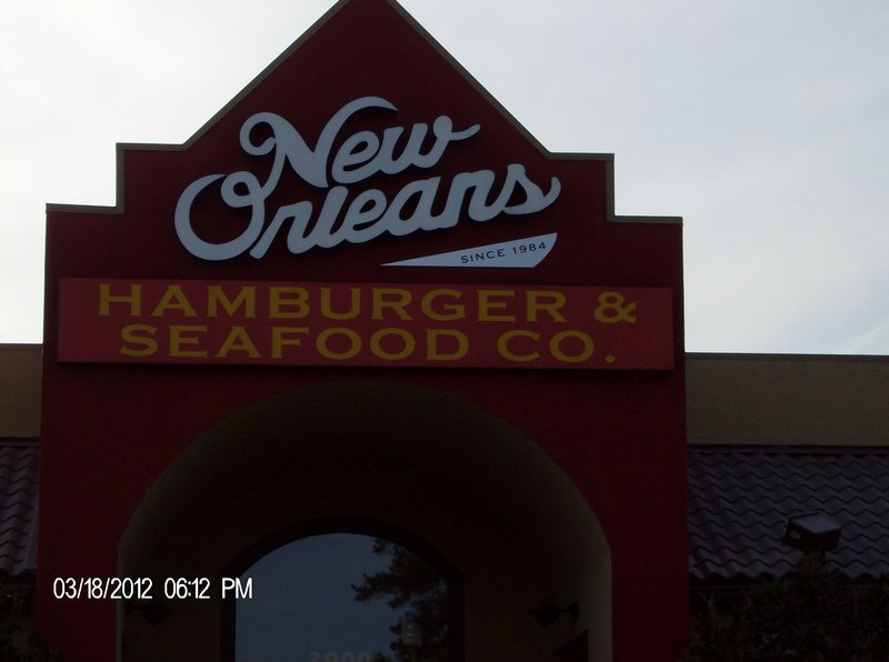 New Orleans Seafood & Burgers