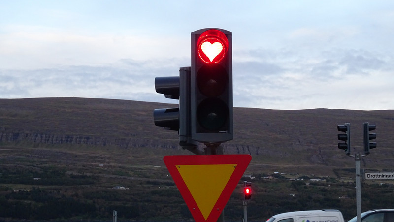 à Akureyri quand le feu est rouge...