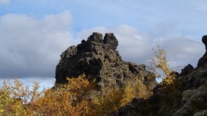 étranges formations volcaniques de Dimmuborgir