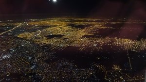 survol de Buenos Aires la nuit