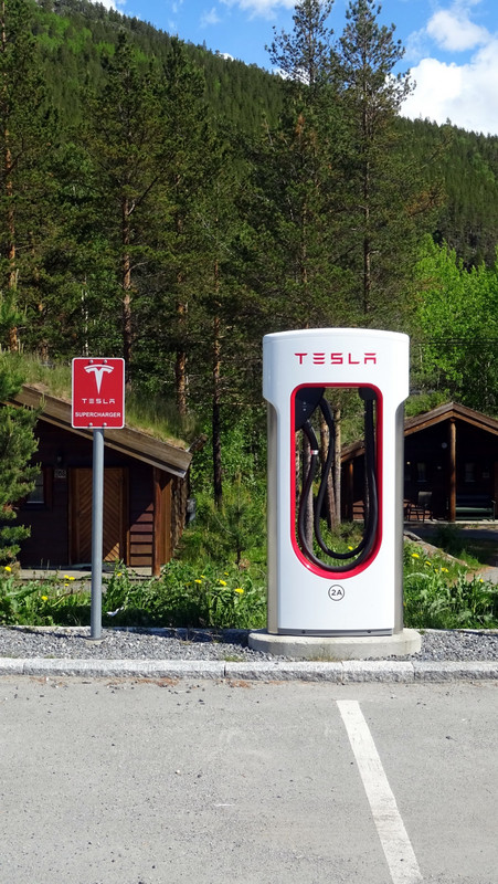 recharge gratuit pour les propriétaires de Tesla