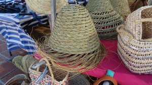 au marché : chapeau marocain...