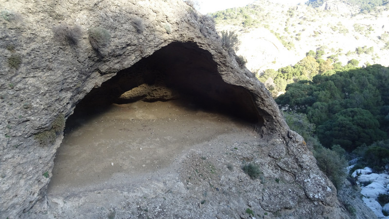 une grotte où a habité une famille durant quelques années...