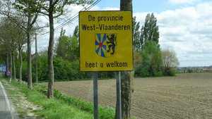 Llegamos a la frontera belga, en Flandes...