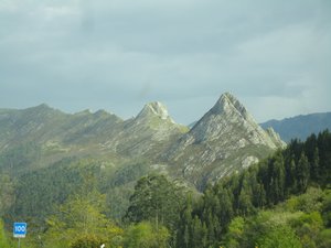 Mountains on the drive to Santillana