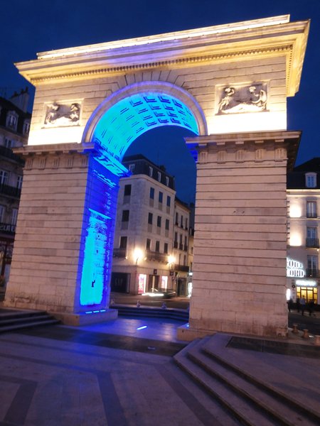 Porte Guillaume at night