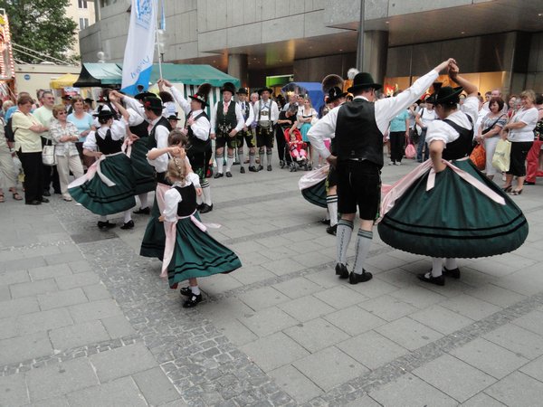 German dancing on the street