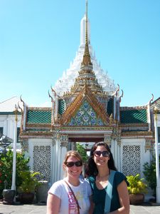 The girlies at the Grand Palace