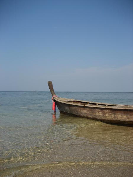 Long-tail boat on the beach - Ko Lanta