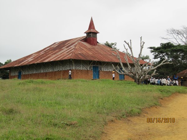 The church Nsona Mpangu