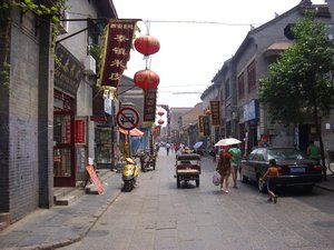 exploring old city Luoyang (2)
