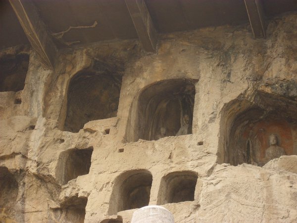longmen grotto (15)
