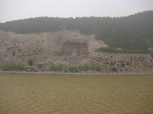 longmen grotto (118)