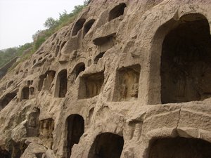 longmen grotto (28)