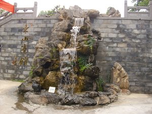 Xiangshan temple and gardens (19)