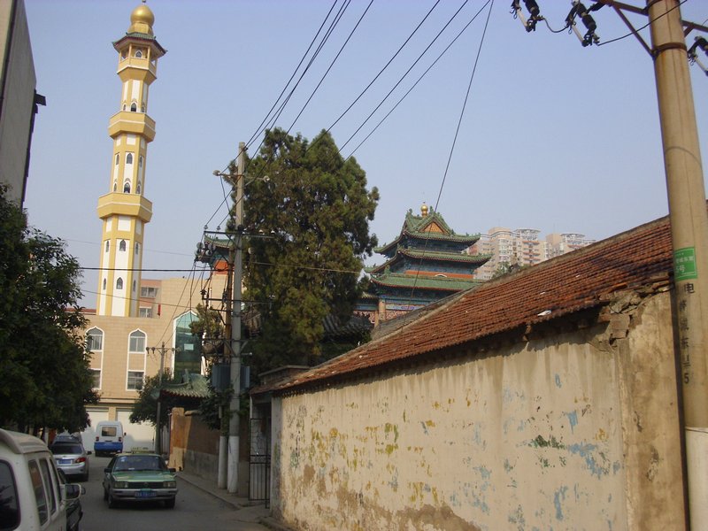 City centre, demonstration, mosque, zhengzhou 16-10-10 (33)