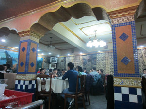 Uigher Restaurant (2)