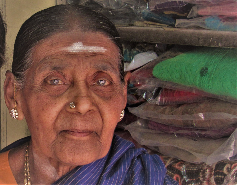 Lady salesperson, Ooty