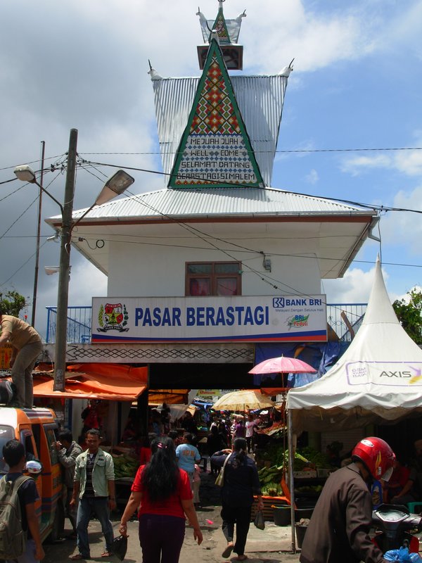 Berastagi market