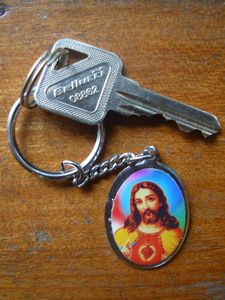 Room key, Catholic Flores