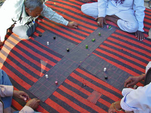 Street game, Pushkar