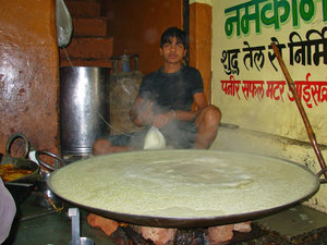 Boiling a little milk, Pushkar