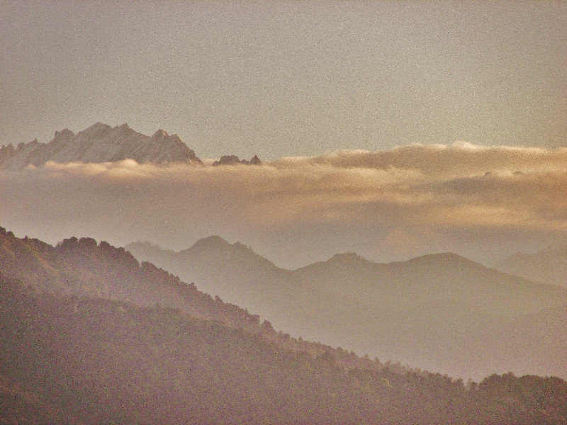 Dawn from Pelling