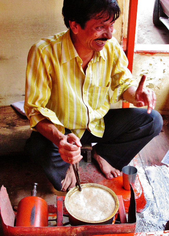 Krishna the master chai wallah, Bundi, Rajestaan