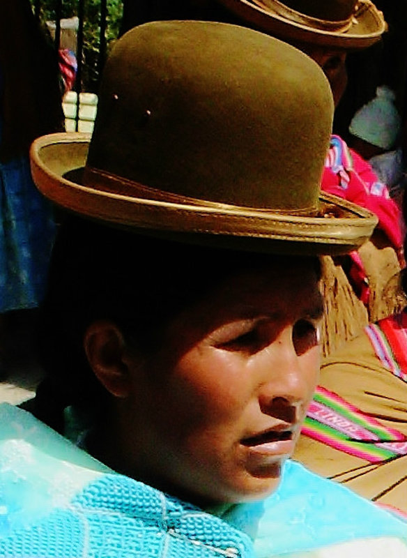 Lady in hat, Sorata