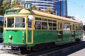 Melbourne tram, without mean bumpers
