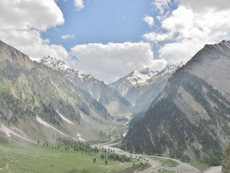 Srinagar to Leh view