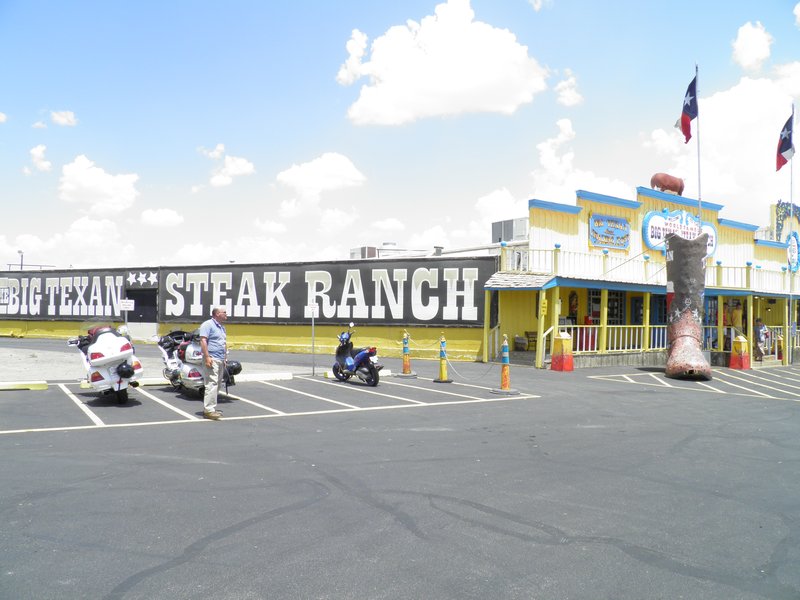 Big Texan Steak House (2)